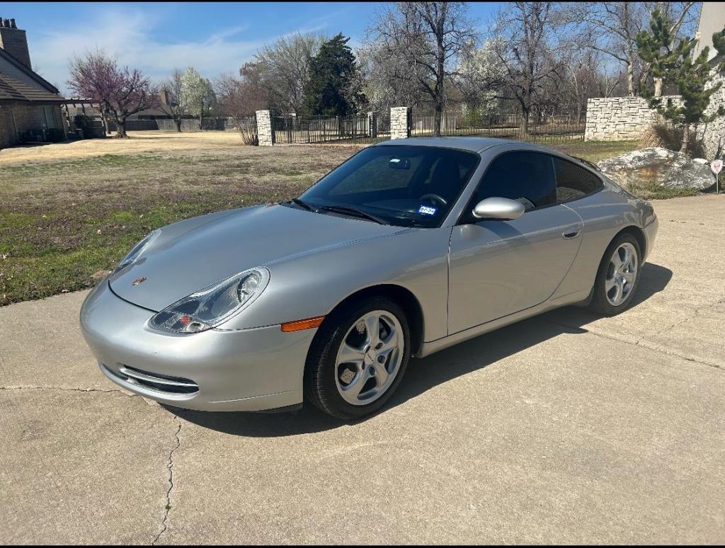 2001 Porsche Carrera 4