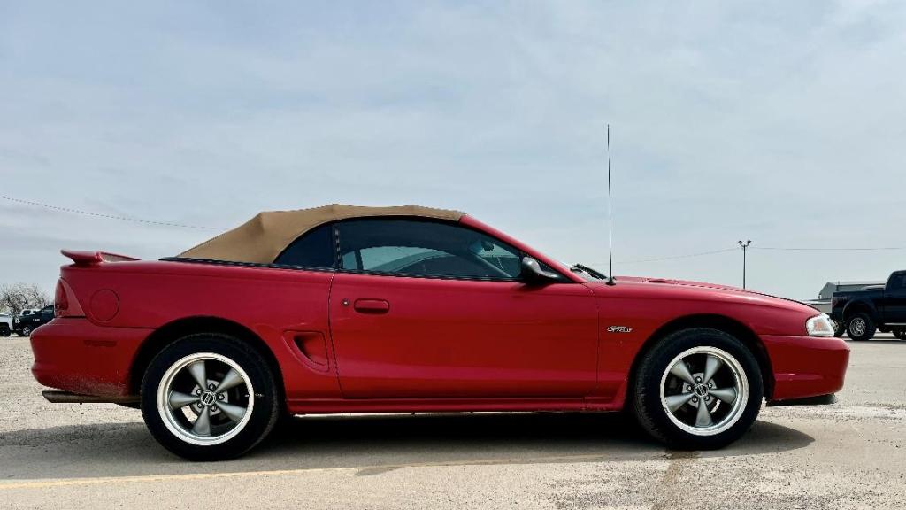 1998 Ford Mustang GT Convertible