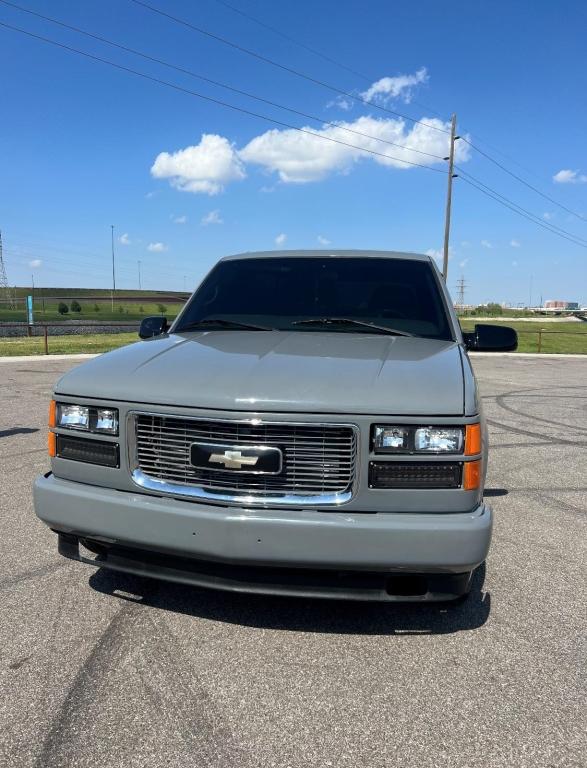 1998 Chevy Tahoe Custom