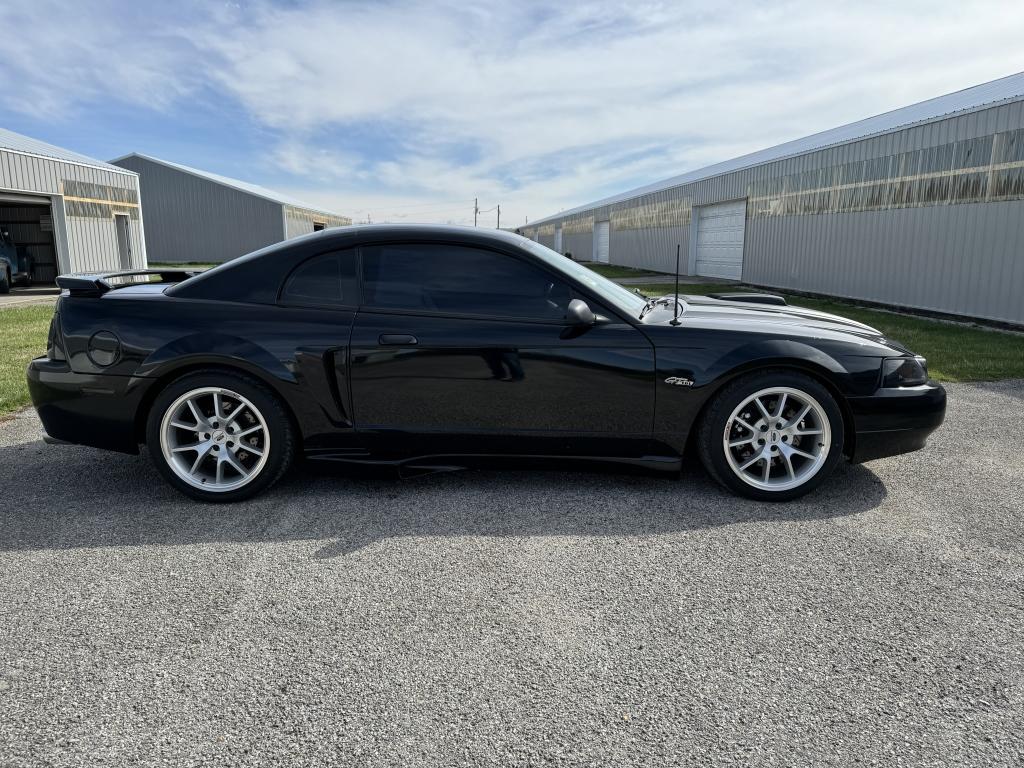 2001 Ford Mustang GT