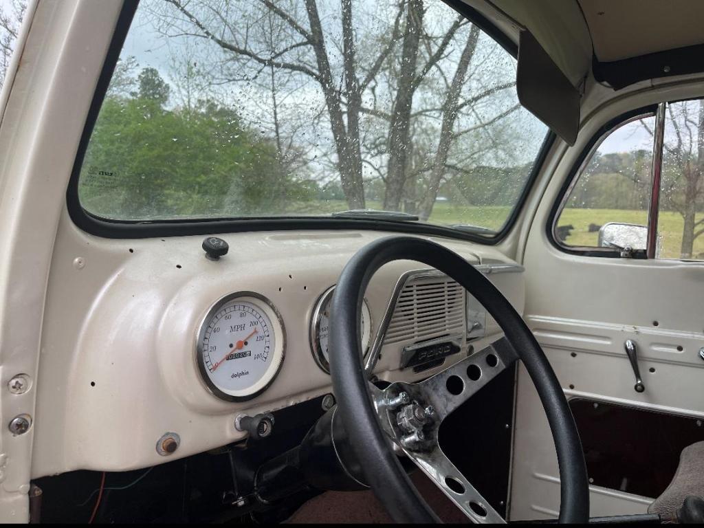 1952 Ford 1-ton