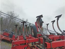 Case IH 4300 28' Cultivator