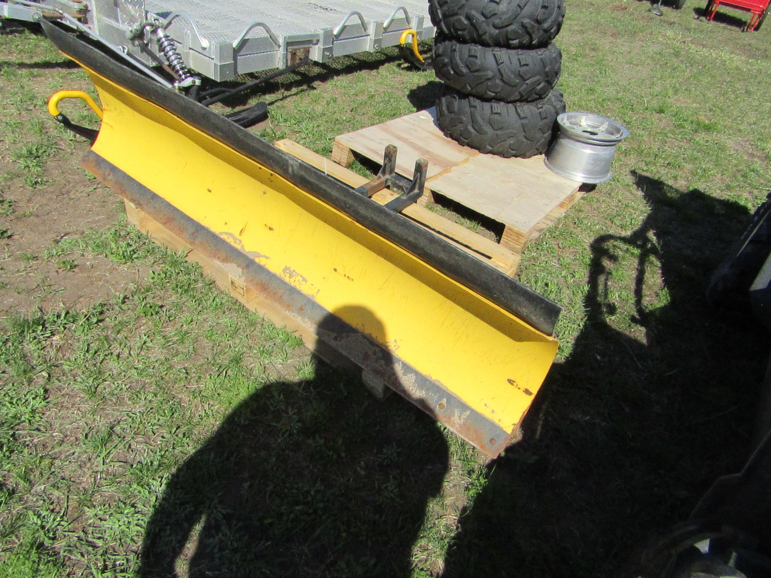 21. SNOW PLOW BLADE FITS POLARIS RZR