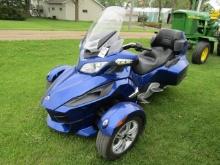 181. 2012 CAN-AM SPYDER-RT LIMITED BRP THREE WHEEL MOTORCYCLE, PUST BUTTON