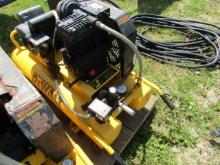 708. DEWALT 120 / 220 V  125 PSI ELECTRIC WHEEL BARROW STYLE AIR COMPRESSOR