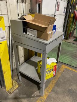 Warehouse Shipping Desk