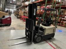 Crown Sit down electric Forklift