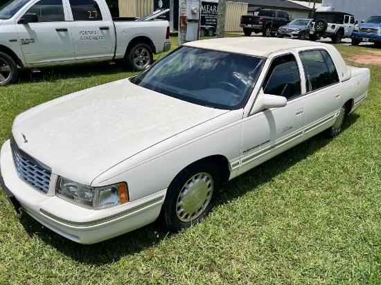 Anderson Estate Cadillac - 1999 Cadillac DeVille