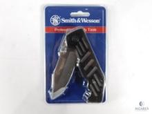 Smith and Wesson Extreme Ops Tactical Folder