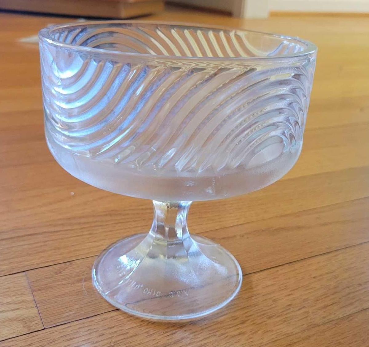 Pedestal Dish $2 STS