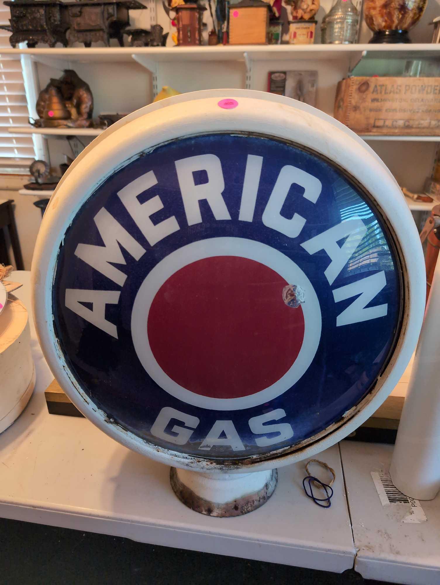 (BR2) VINTAGE AMERICAN GAS DOUBLE SIDED GLASS & METAL FRAMED LIGHT POST COVER. IT MEASURES 17-1/2"W