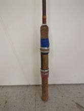 Black 5'4" fishing rod. Tums as is shown in photos. Appears to be used.