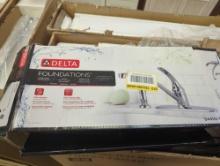 Delta Foundations Single-Handle Standard Kitchen Faucet with Side Sprayer in Chrome, Model B4410LF,