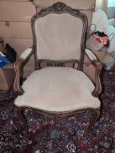 (UPBR2) VINTAGE UPHOLSTERED FRENCH INFLUENCED ARM CHAIR WITH NAILHEAD TRIM. IT MEASURES 25-1/4"W X