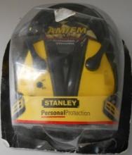 NEW STANLEY AM FM HEADPHONE RADIO