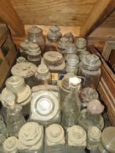 (GAR) SHELF LOT OF ASSORTED GLASS TO INCLUDE, EARLY STLYE PLANTERS PEANUTS GLASS JAR WITH LID,
