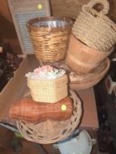 (GAR) Lot of 8 Woven Baskets in an Assortment of Styles and Patterns, Height Sizes Ranging From 3"
