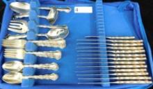Sterling Silver - Reed and Barton - Flatware Set - Tara Pattern - 2157 Grams - Plus 13 Weighted