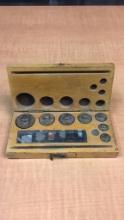 VINTAGE APOTHECARY SCALE CALIBRATION WEIGHTS