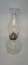 LAMPLIGHT FARMS HORSE AND BUGGY OIL LAMP W CHIMNEY