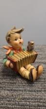 M.I. HUMMEL FIGURINE "LET'S SING"