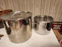 Lot of 2 Stock Pots w/ Lid