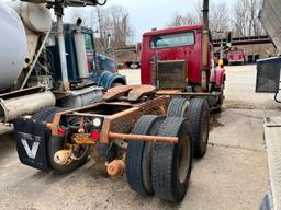 1989 INTERNATIONAL 2574 TRUCK TRACTOR VN:1HSGGGDR5KH694305 powered by Cummins L10 diesel engine,