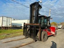 FORKLIFT Taylor TH350L Forklift SN XXXX powered by diesel engine, equipped with cab, forks, side