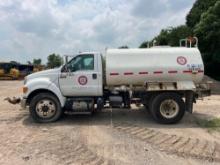 2011 FORD F750 WATER TRUCK VN:681425 powered by diesel engine, equipped with 6 speed transmission,