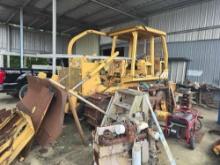 KAWASAKI 65 RUBBER TIRED LOADER SN:65J15068 powered by Isuzu diesel engine, equipped with OROPS,