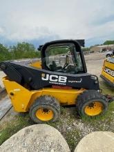 JCB 260 SKID STEER SN:1746222 powered by diesel engine, equipped with EROPS, auxiliary hydraulics,
