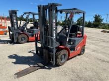 NEW HELI CPYD25 FORKLIFT SN-53B7253...powered by LP engine, equipped with OROPS, 5,000lb lift