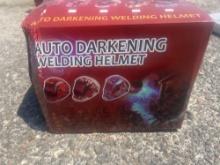 NEW AUTO DARKENING WELDING HELMET NEW SUPPORT EQUIPMENT