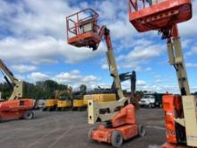 JLG E400AJP ELECTRIC BOOM LIFT electric powered, equipped with 40ft. Platform height, articulating