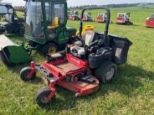 GRAVELY COMMERCIAL MOWER powered by gas engine, equipped with 60in. Cutting deck, zero turn, power