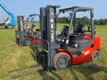 NEW HELI CPYD25 FORKLIFT SN-4232, powered by LP engine, equipped with OROPS, 5,000lb lift capacity,