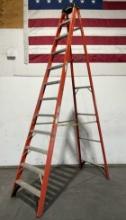 Werner 12' Fiberglass Step Ladder