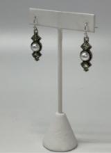 27ct Green & Pearl Dangle Earrings