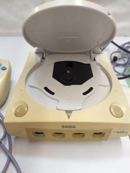 SEGA DREAMCAST WITH MANUAL UNTESTED, NO ORIGINAL BOX, TWO CONTROLLERS