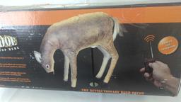 EASY DOE REMOTE CONTROL DEER DECOY