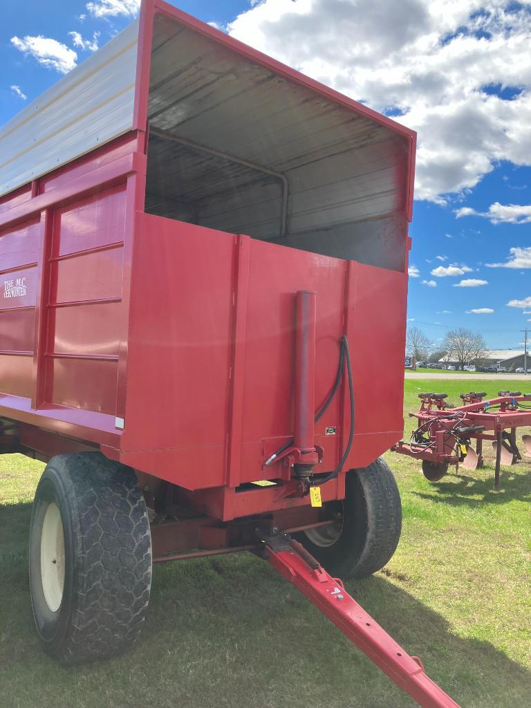 237 Vermonter Dump Wagon