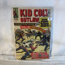 Collector Vintage Marvel Comics Kid Colt Outlaw Comic Book No.121