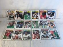 Lot of 18 Pcs Collector Vintage NFL Football Sport Trading Assorted Cards and Players - See Pictures