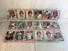 Lot of 18 Pcs Collector Vintage MLB Baseball Sport Trading Assorted Cards & Players -See Pictures