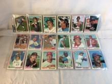 Lot of 18 Pcs Collector Vintage MLB Baseball Sport Trading Assorted Cards & Players -See Pictures