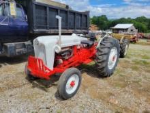 FORD 860 TRACTOR, HAS BEEN RE-DONE, HAS NEW HOUR METER, RUNS/DRIVES