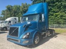 2017 VOLVO VN42T300 Serial Number: 4V4N19DG1HN977195