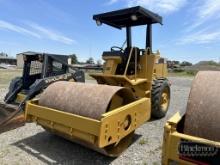 Caterpillar CS-433C Vibratory Smooth Drum Roller, 2,913 hrs, 66” Drum, OROP