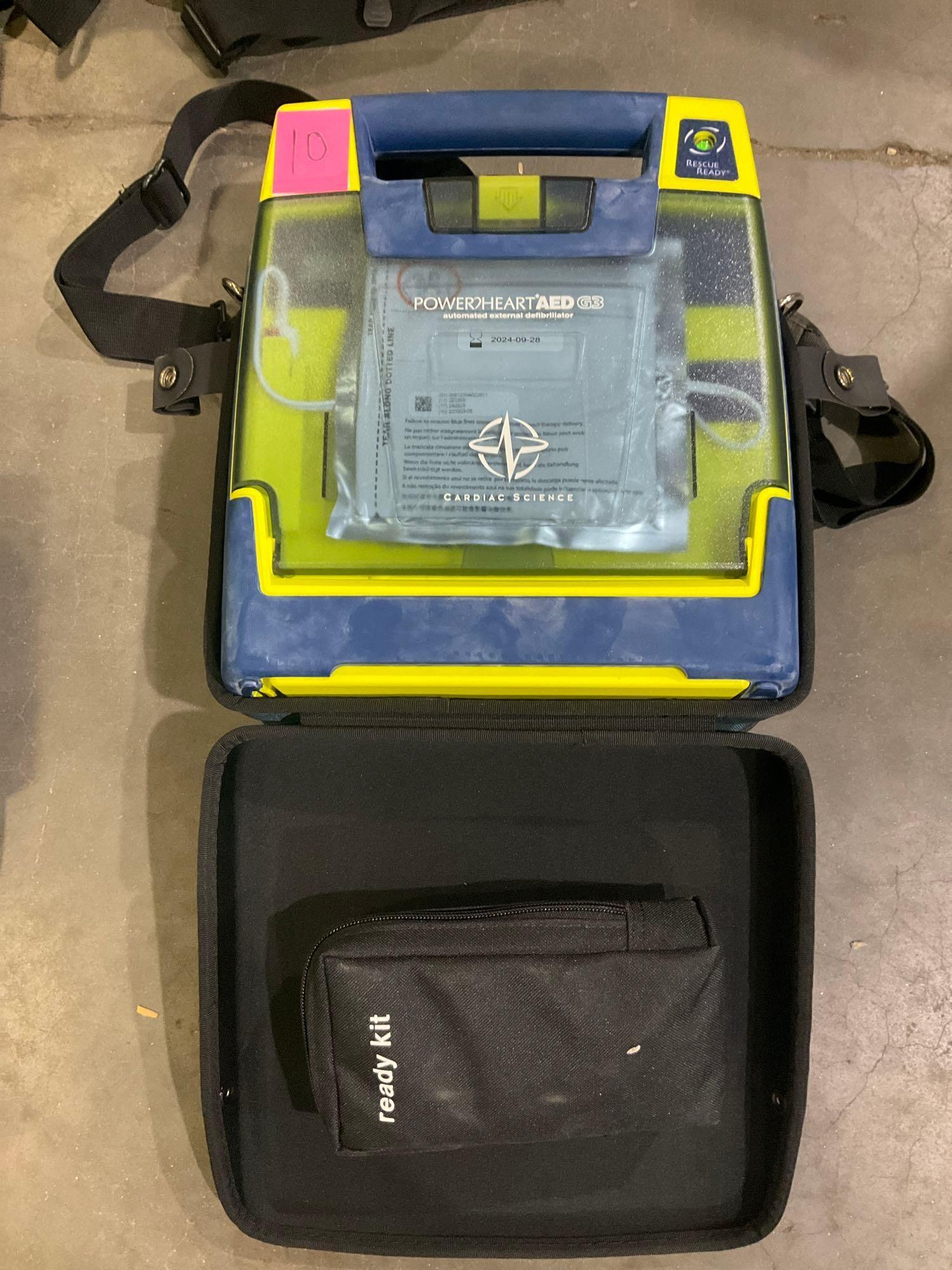 5 CARDIAC SCIENCE AUTOMATED EXTERNAL DEFIBRILLATORS