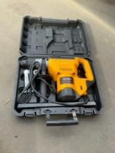 UNUSED HUSKIE 11218 CORDED ROTARY HAMMER 32MM, WITH HANDLE, ASST DRILL BITS, GREASE FOR DRILL BITS,